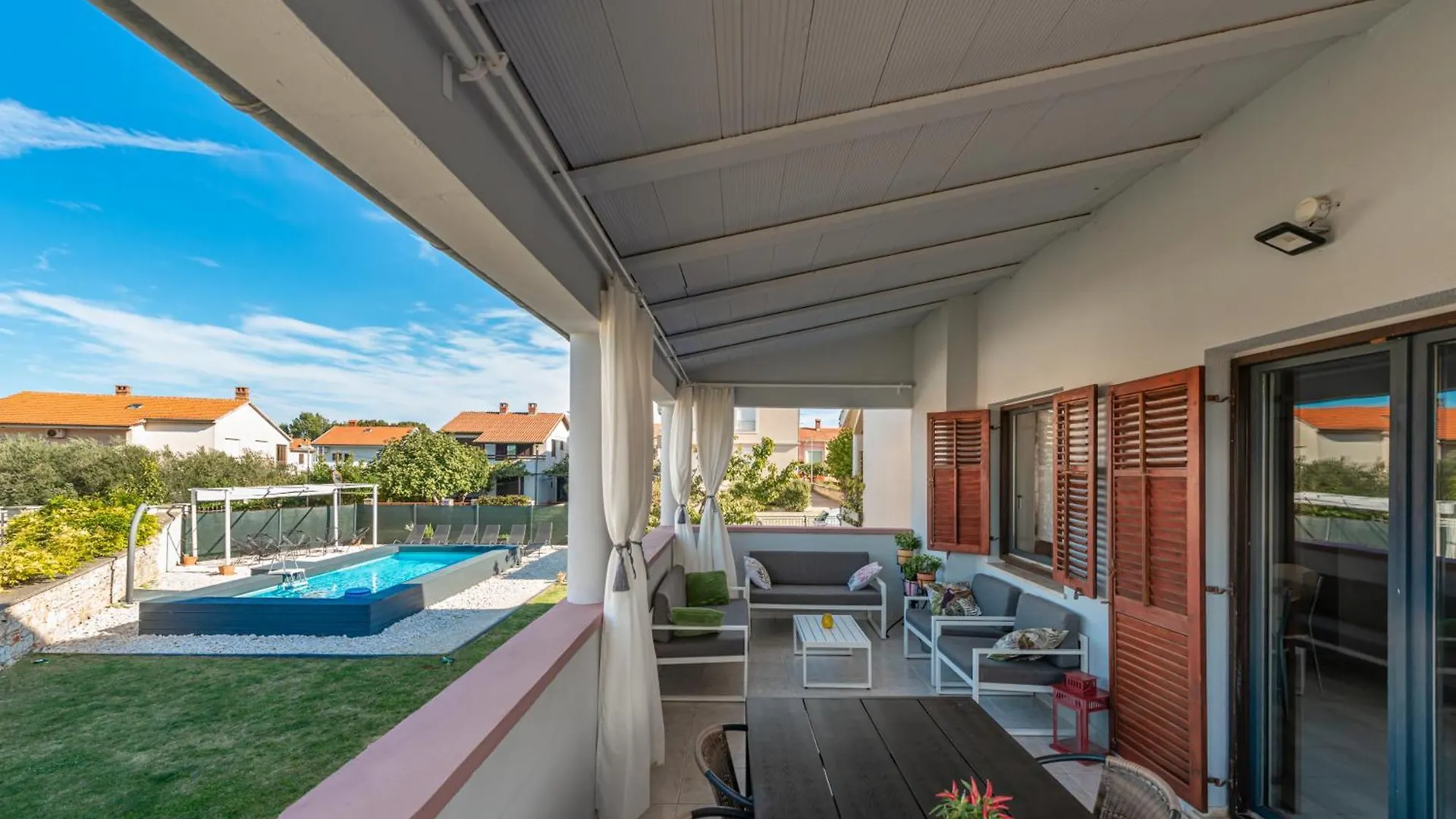 Holiday House Bianca Valbandon Croatia